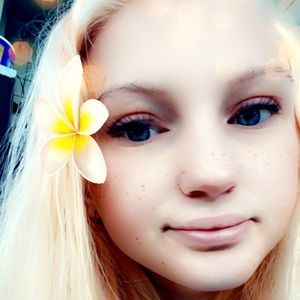 Meet your Posher, Katlin